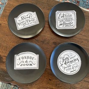 Appetizer Plates (4) Black & White